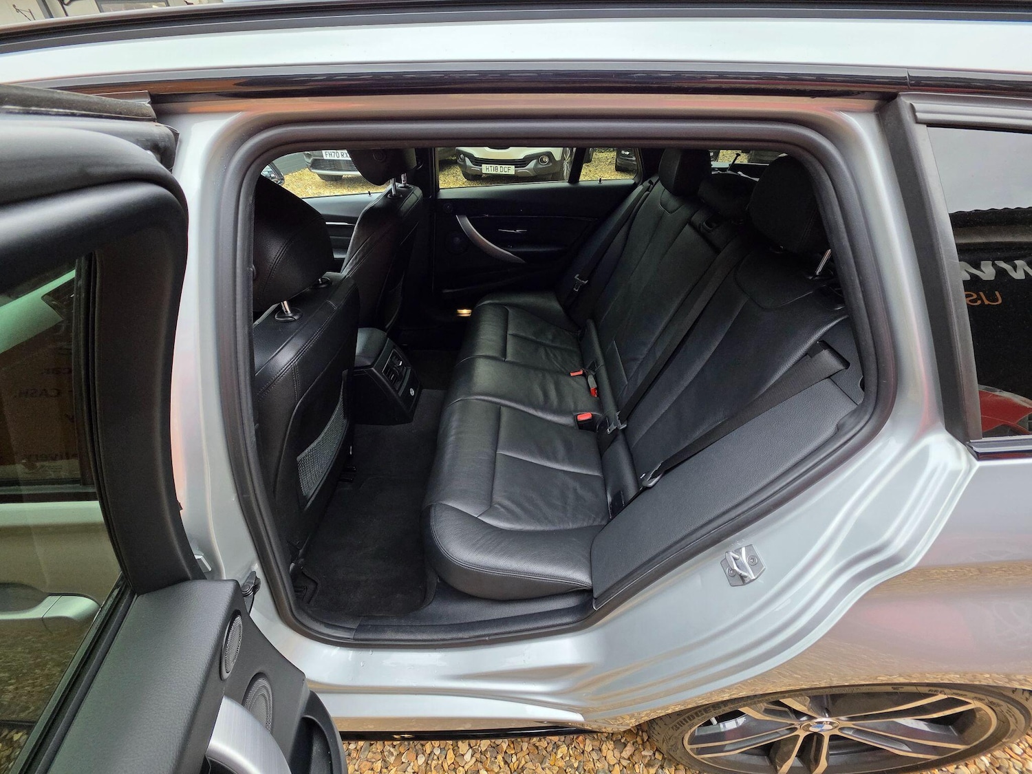 Used BMW 3 Series 2018 for sale - 78063010: Photo 38