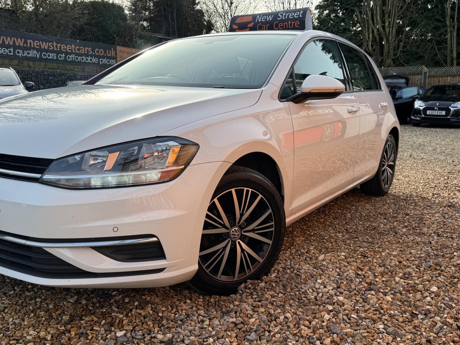 Used Volkswagen Golf 2018 for sale - 77550491: Photo 14