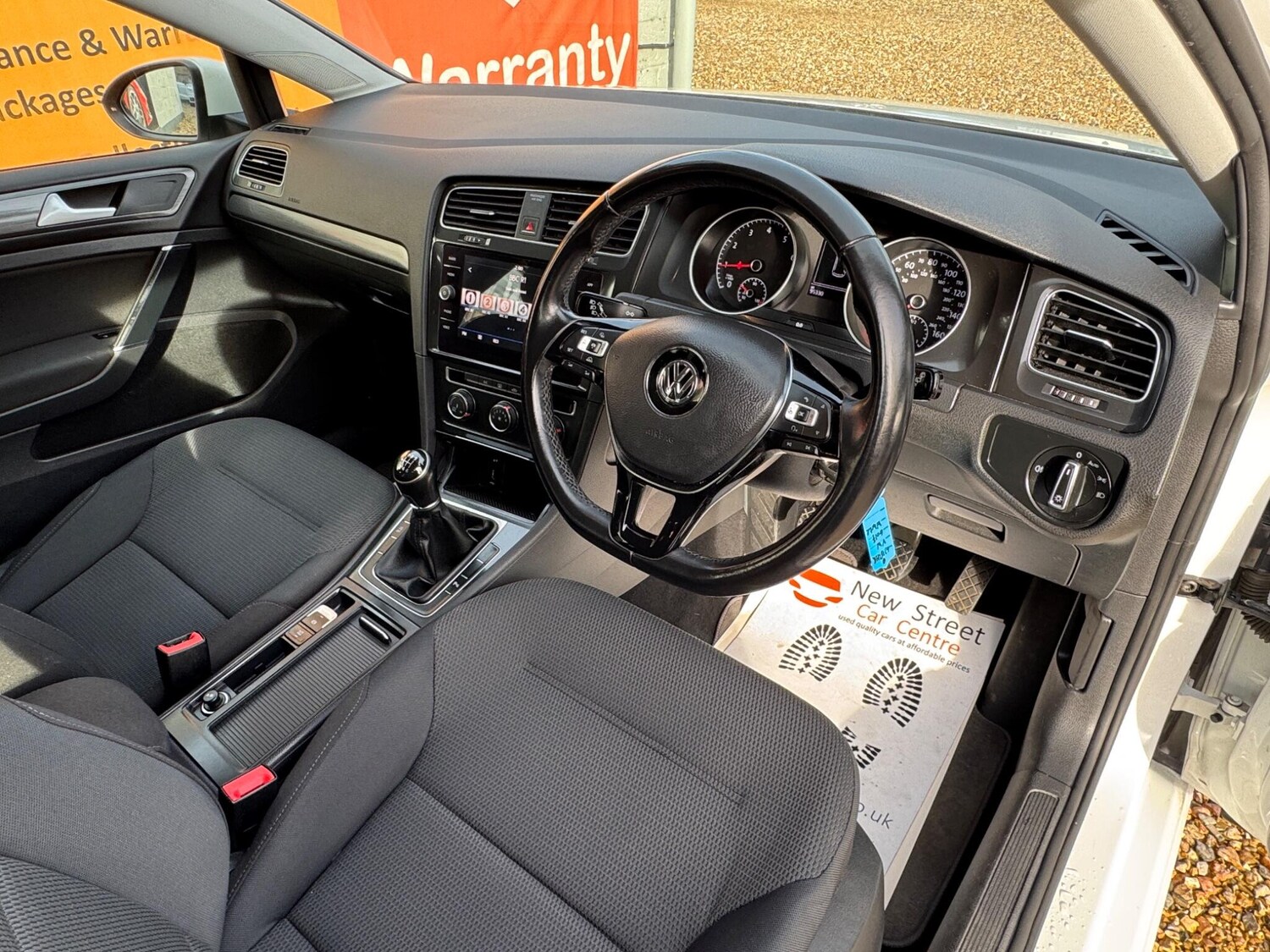 Used Volkswagen Golf 2018 for sale - 77550491: Photo 25