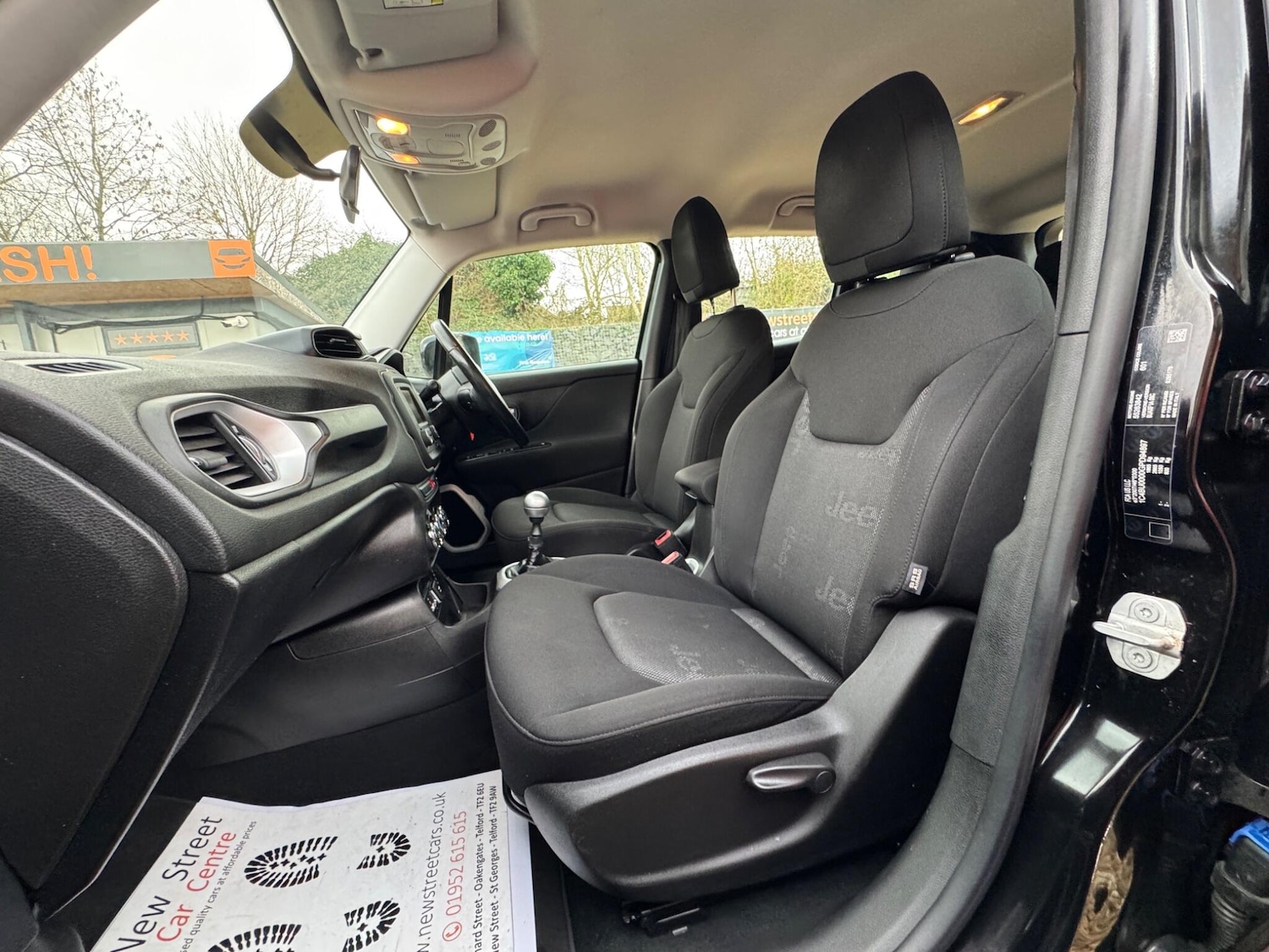 Used Jeep Renegade 2016 for sale - 77612648: Photo 34