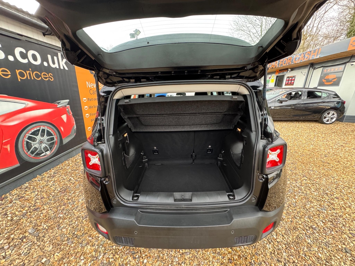 Used Jeep Renegade 2016 for sale - 77612648: Photo 37