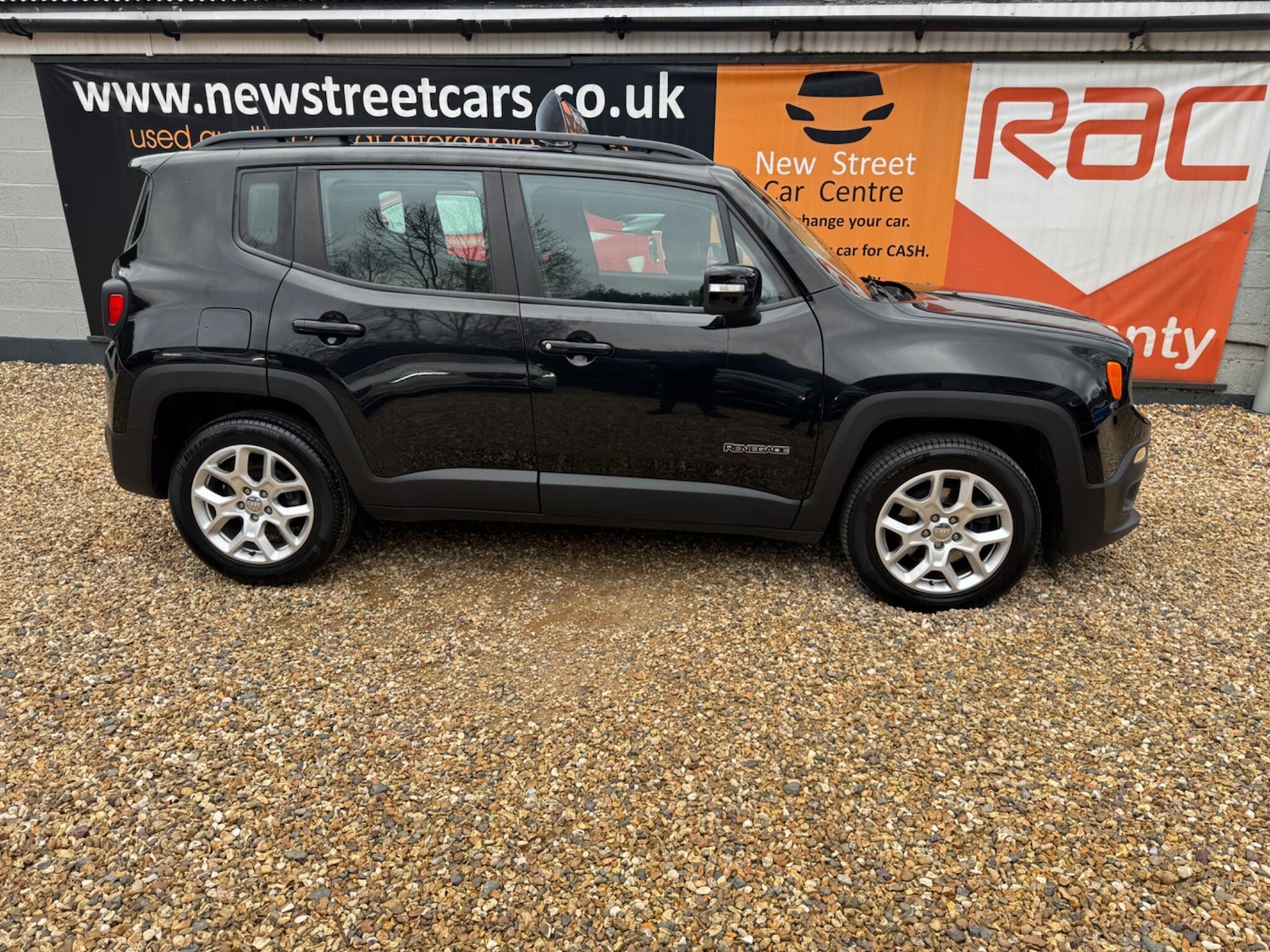 Used Jeep Renegade 2016 for sale - 77612648: Photo 7