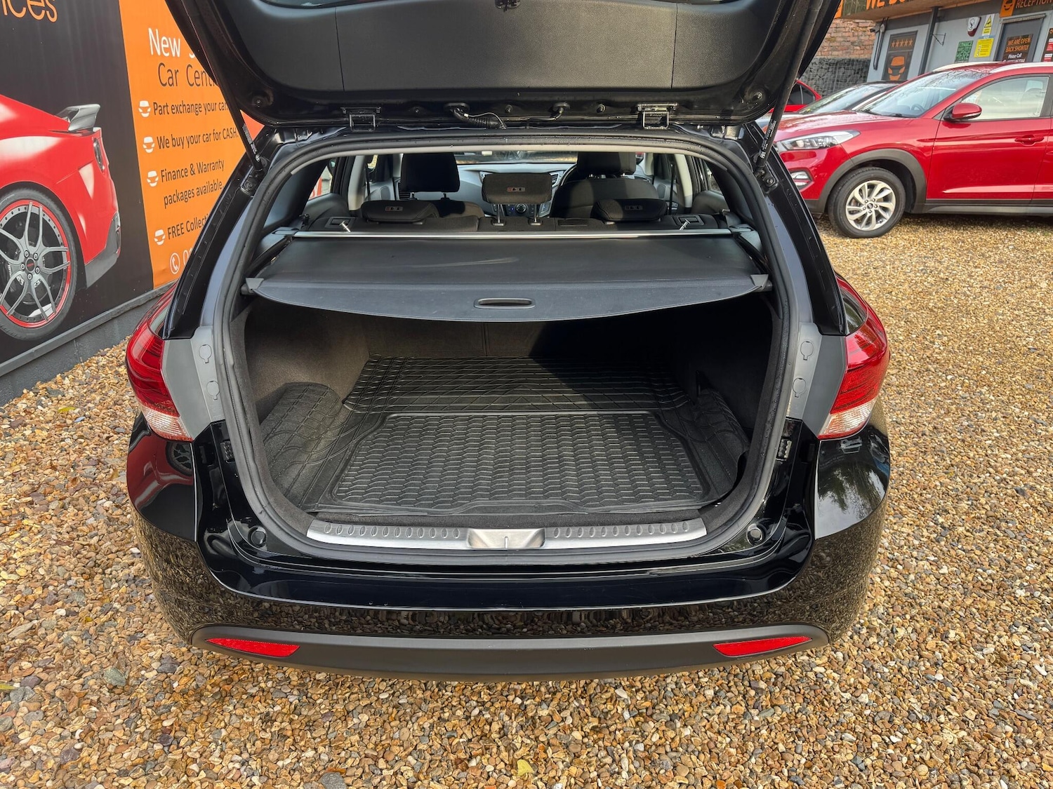 Used Hyundai i40 2018 for sale - 76399115: Photo 45