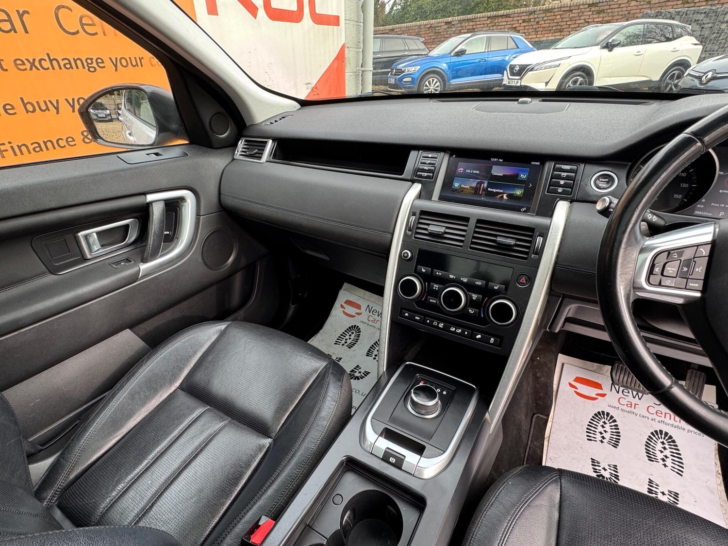 Used Land Rover Discovery Sport 2017 for sale - 77683789: Photo 24