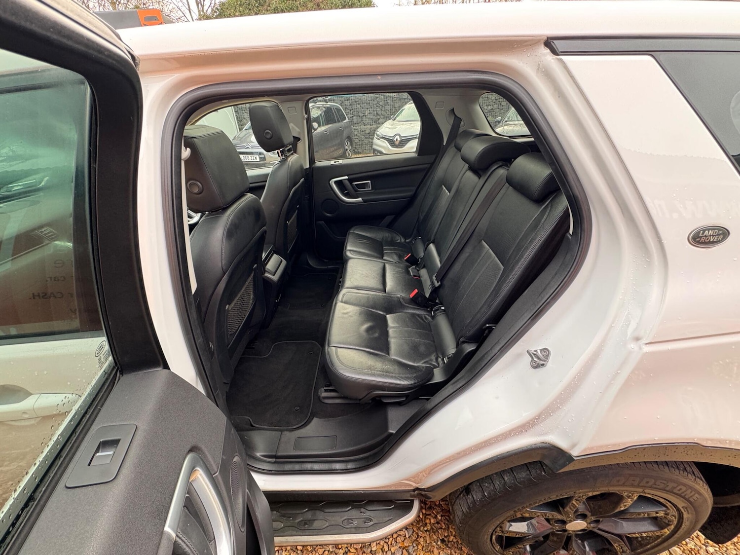 Used Land Rover Discovery Sport 2017 for sale - 77683789: Photo 27