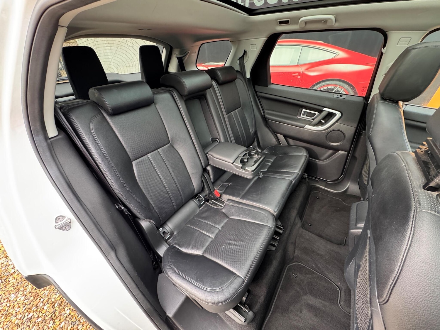 Used Land Rover Discovery Sport 2017 for sale - 77683789: Photo 28