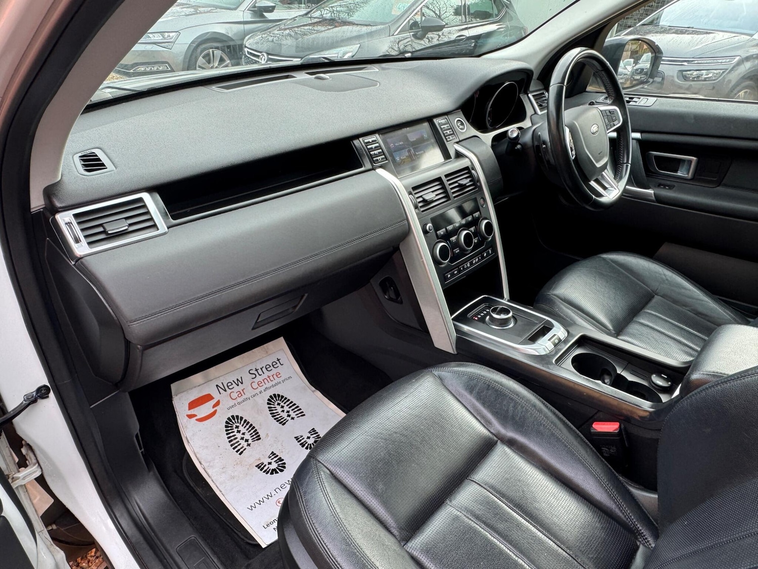 Used Land Rover Discovery Sport 2017 for sale - 77683789: Photo 44