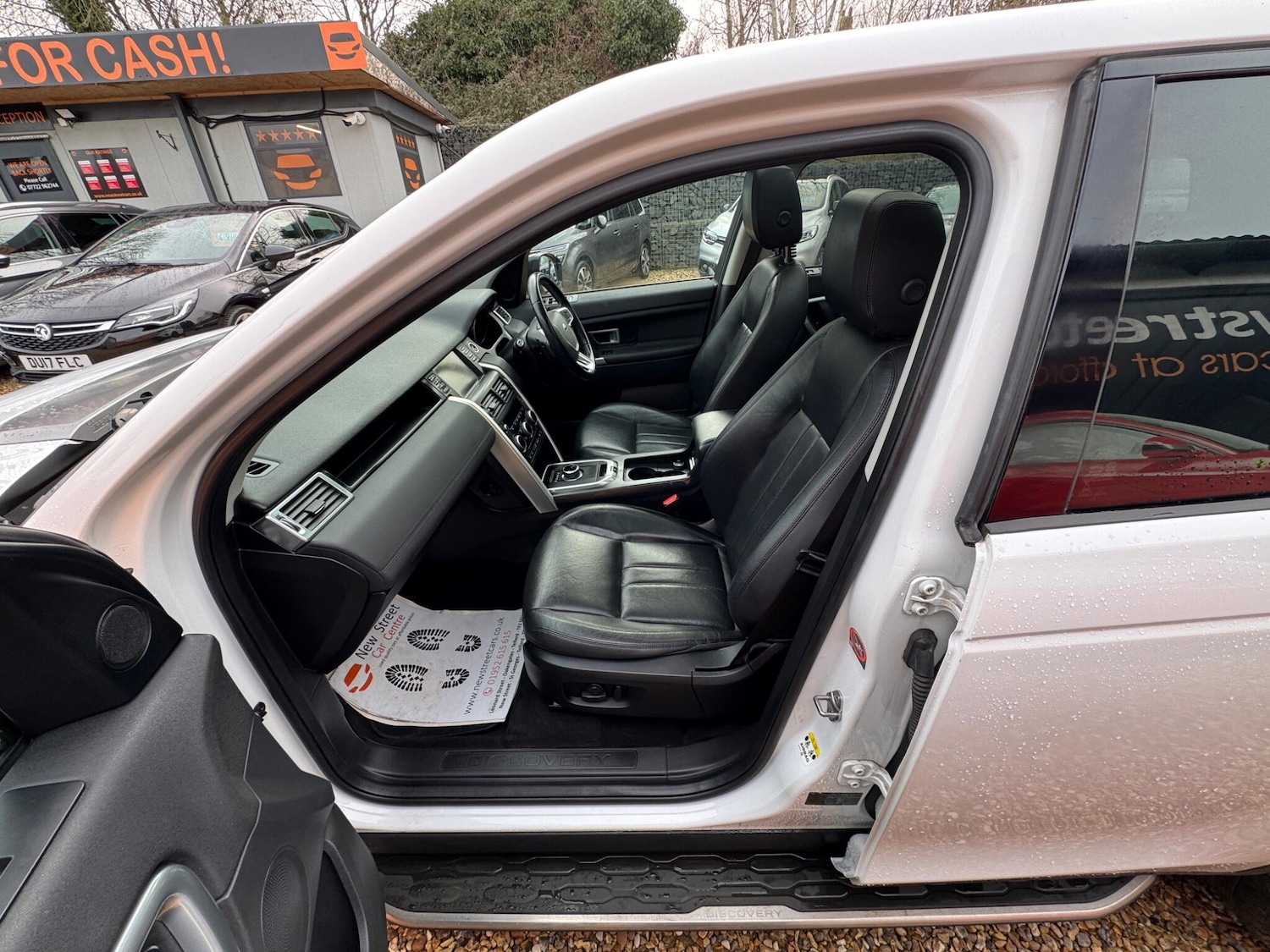 Used Land Rover Discovery Sport 2017 for sale - 77683789: Photo 45