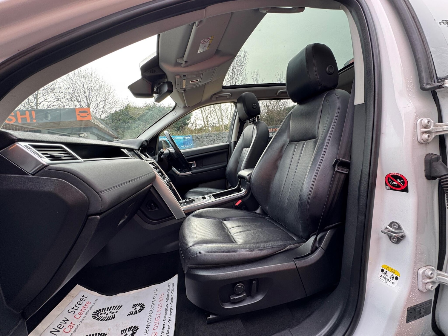 Used Land Rover Discovery Sport 2017 for sale - 77683789: Photo 46