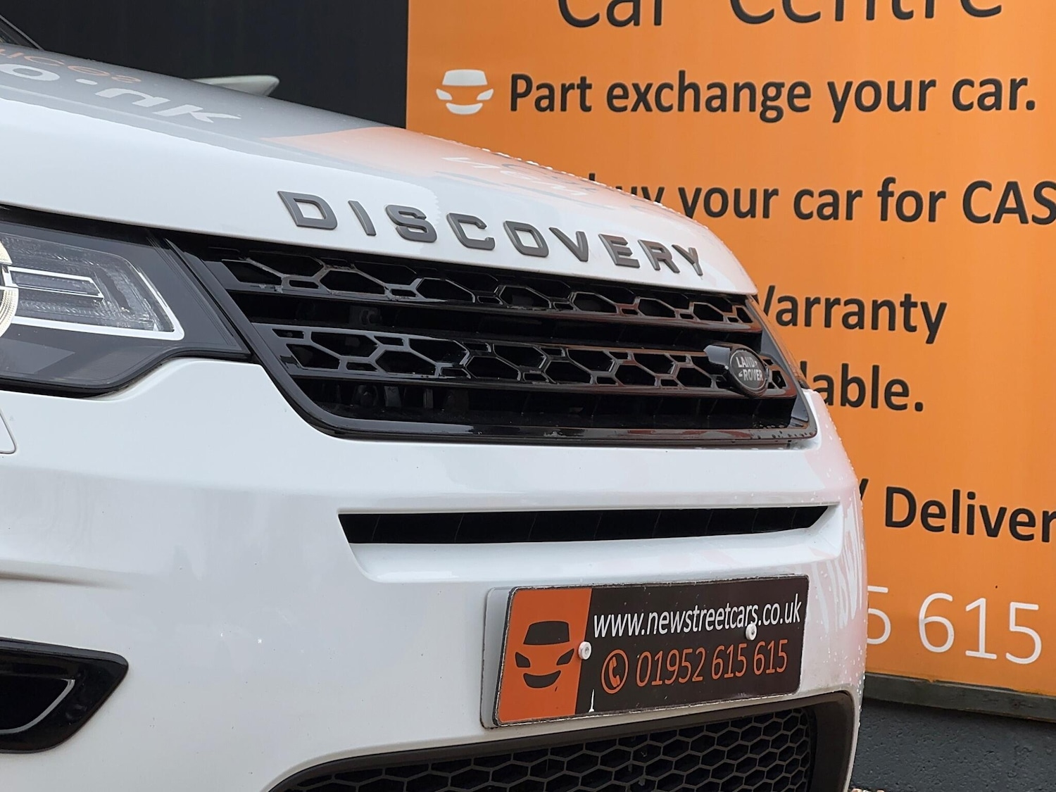 Used Land Rover Discovery Sport 2017 for sale - 77683789: Photo 51