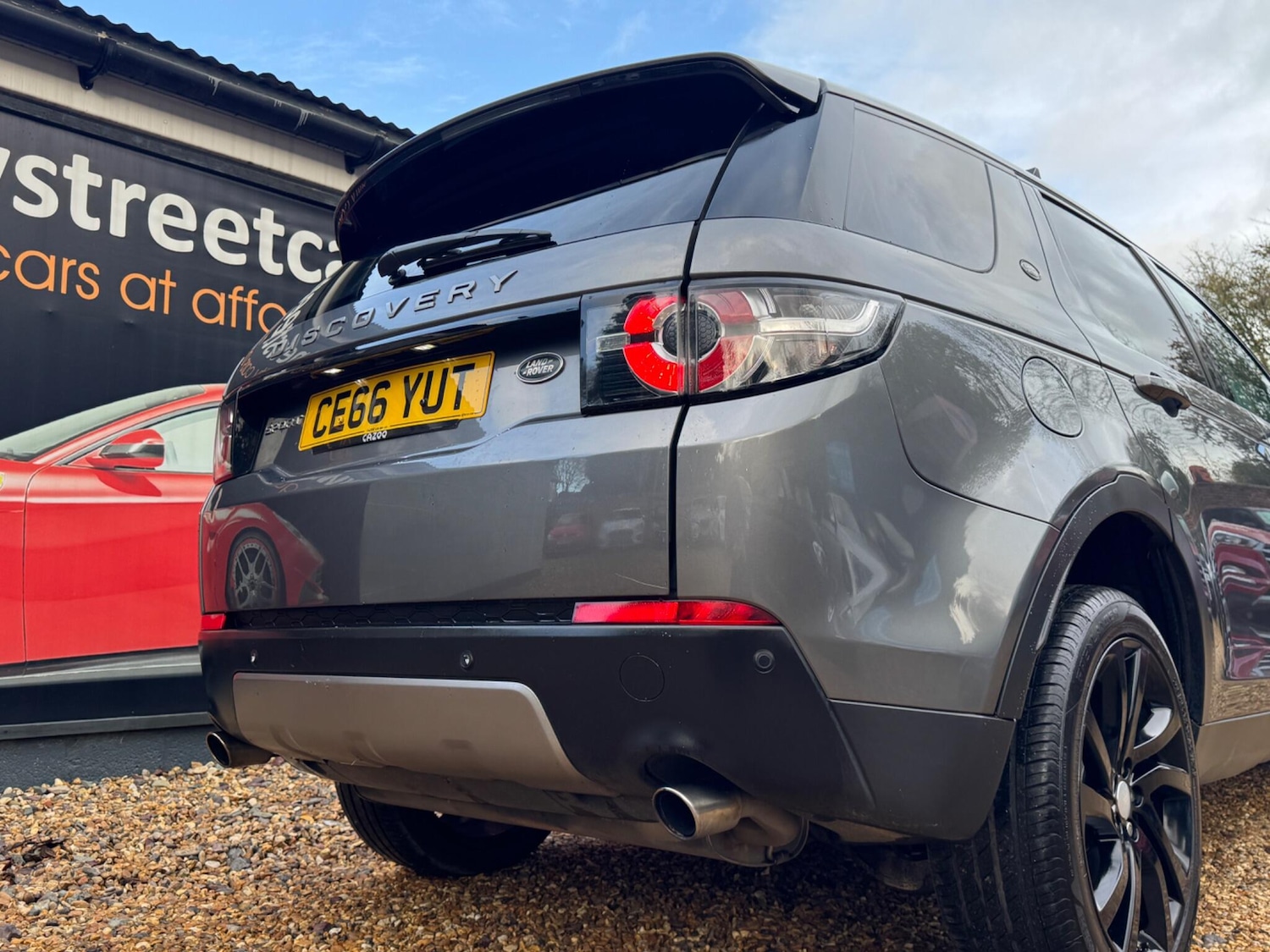 Used Land Rover Discovery Sport 2016 for sale - 76572687: Photo 17