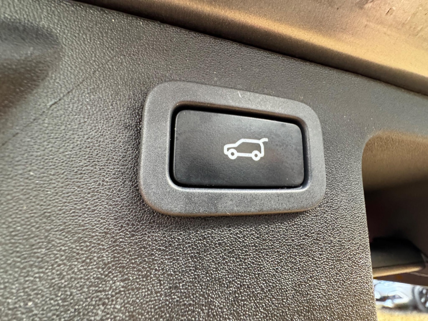 Used Land Rover Discovery Sport 2016 for sale - 76572687: Photo 42