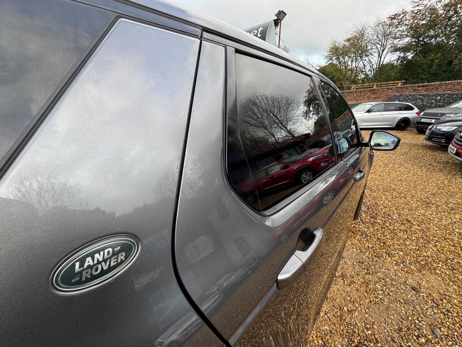 Used Land Rover Discovery Sport 2016 for sale - 76572687: Photo 60