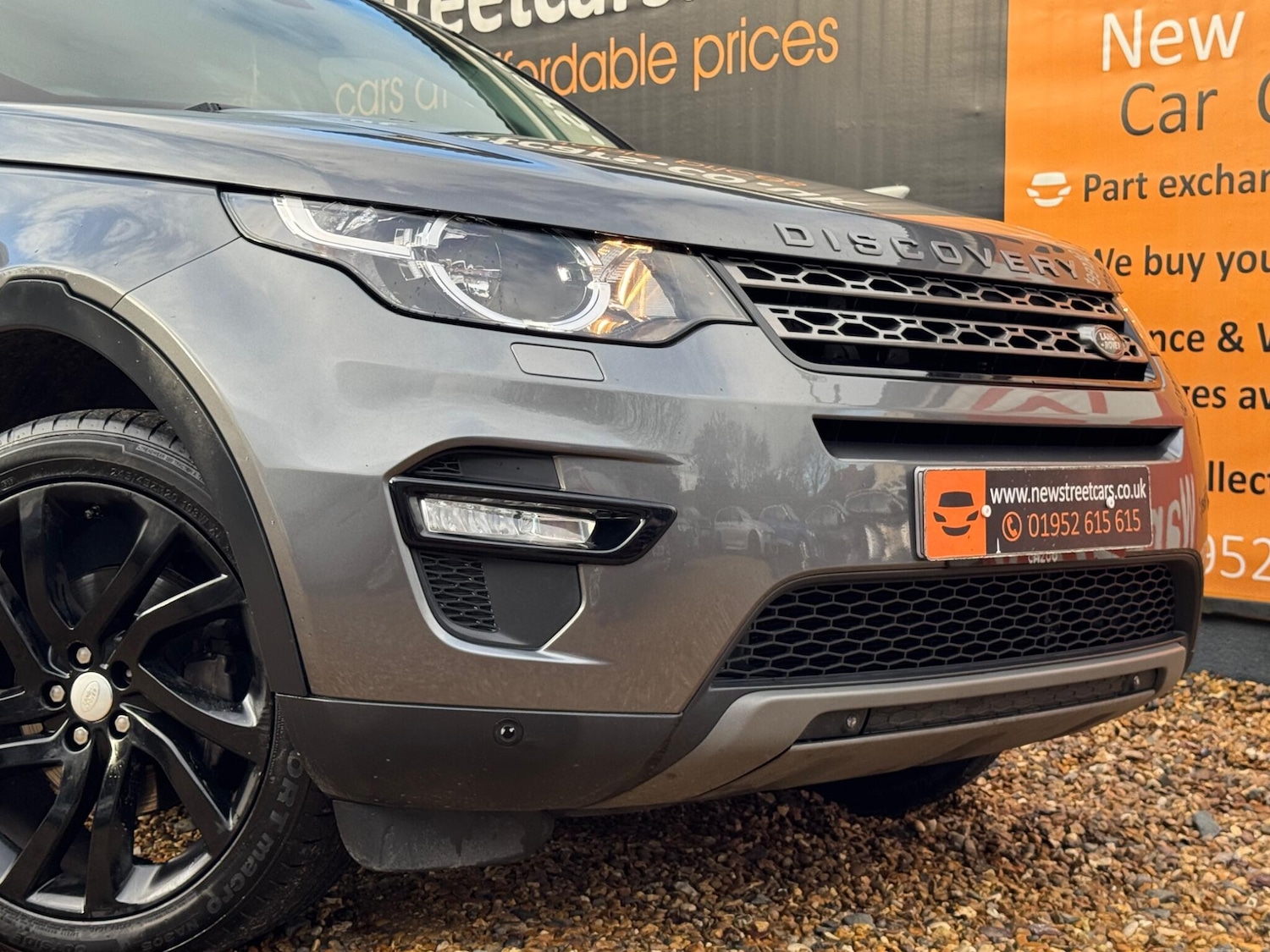 Used Land Rover Discovery Sport 2016 for sale - 76572687: Photo 66