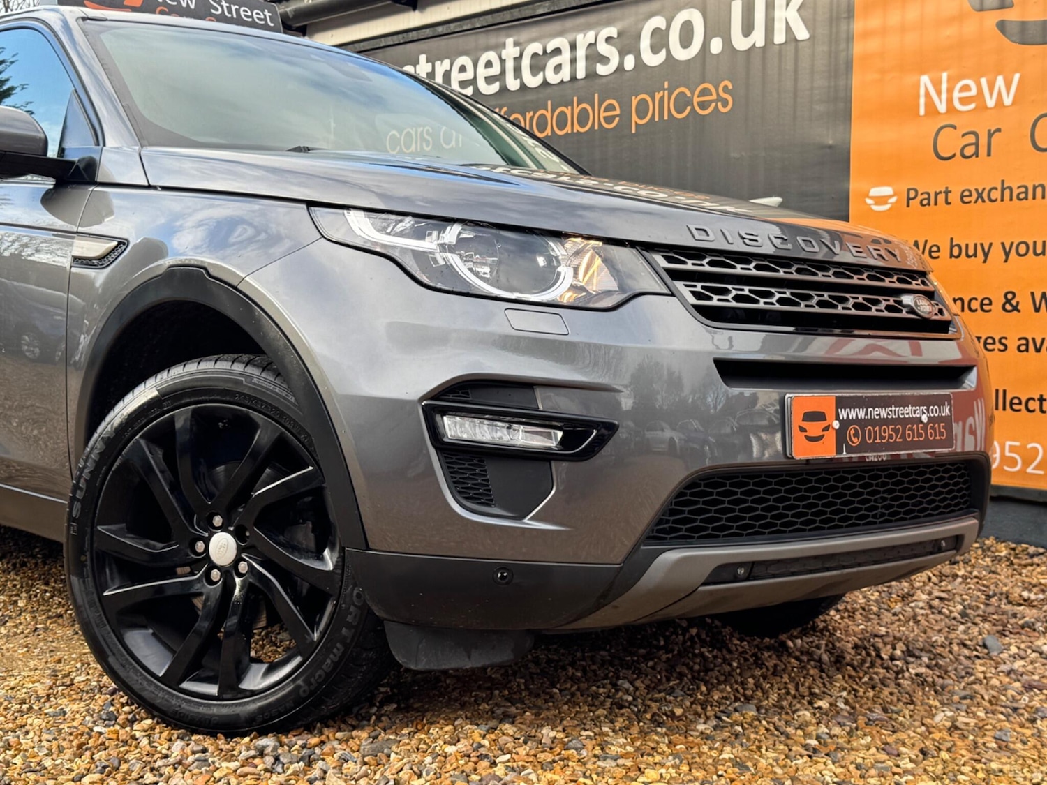 Used Land Rover Discovery Sport 2016 for sale - 76572687: Photo 67