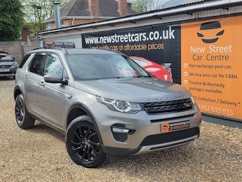Used Land Rover Discovery Sport 2017 for sale - 78492026: Photo