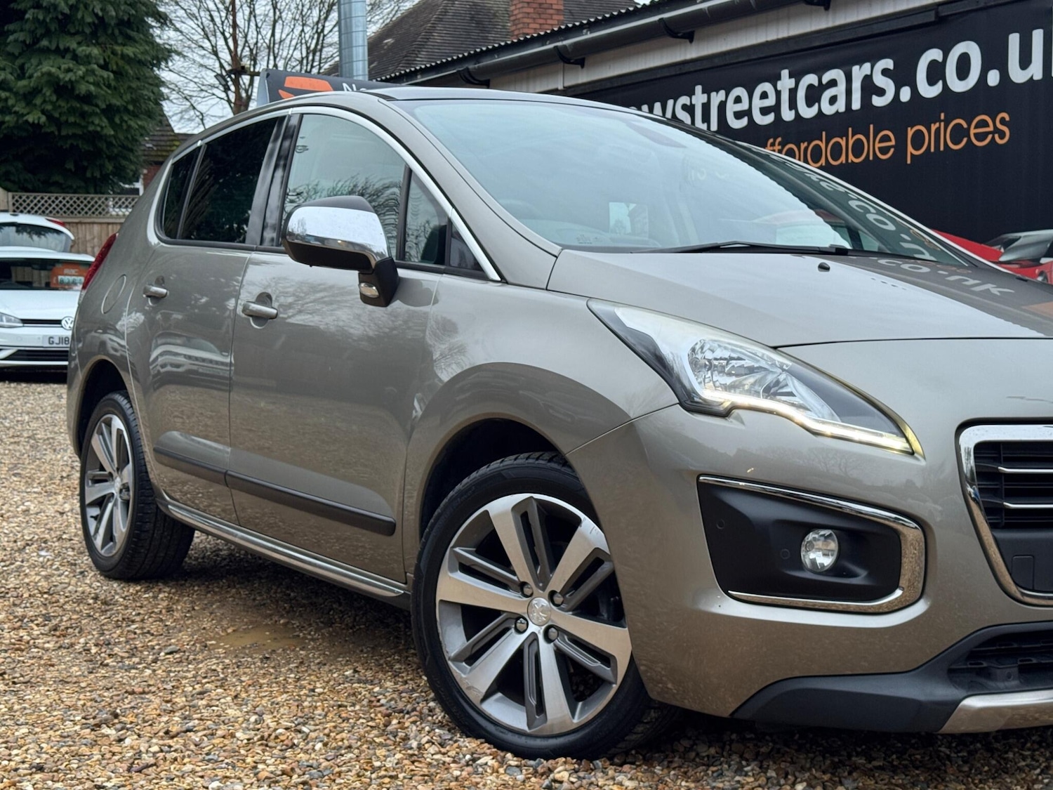Used Peugeot 3008 2015 for sale - 77559523: Photo 13