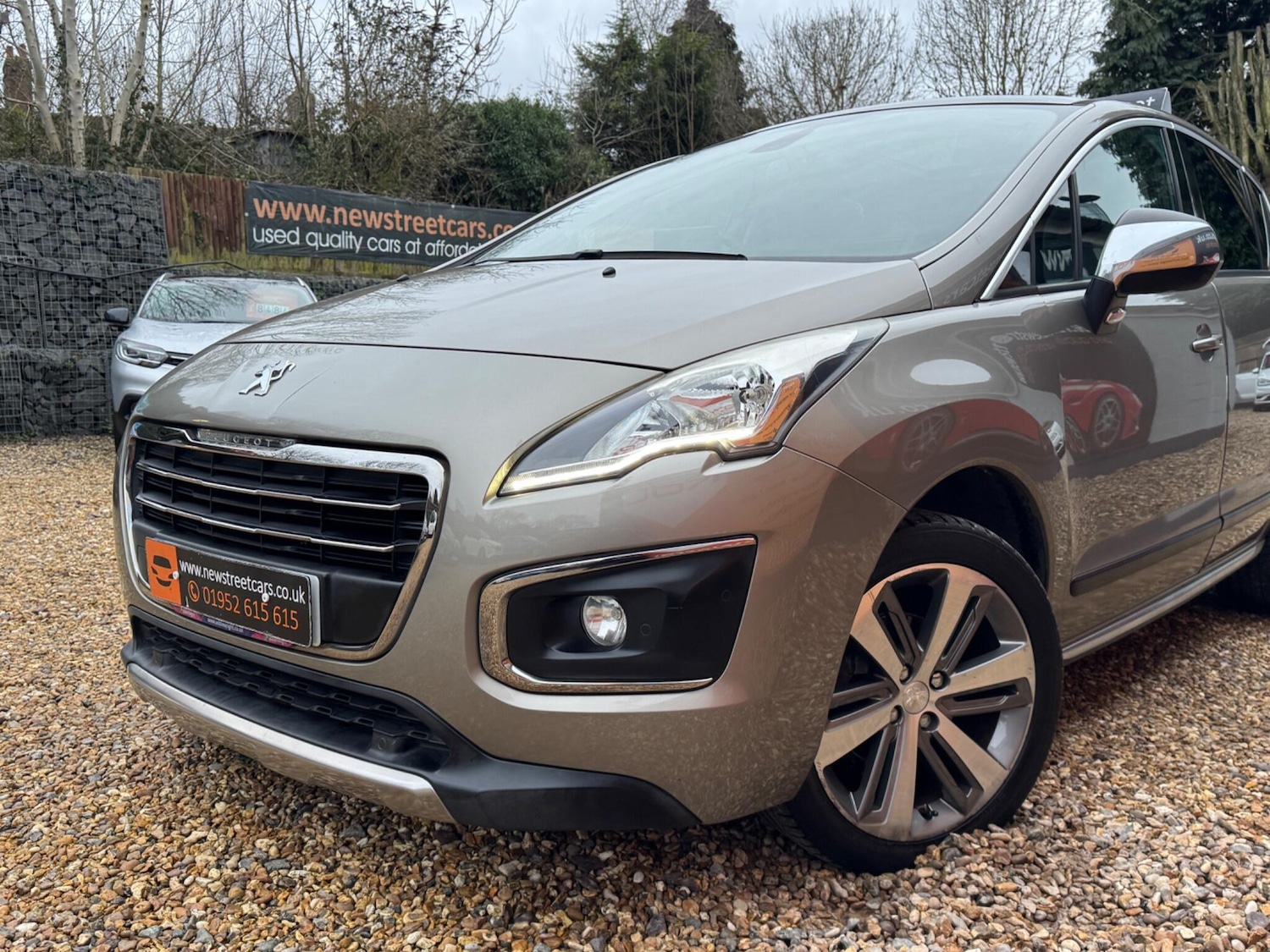 Used Peugeot 3008 2015 for sale - 77559523: Photo 16
