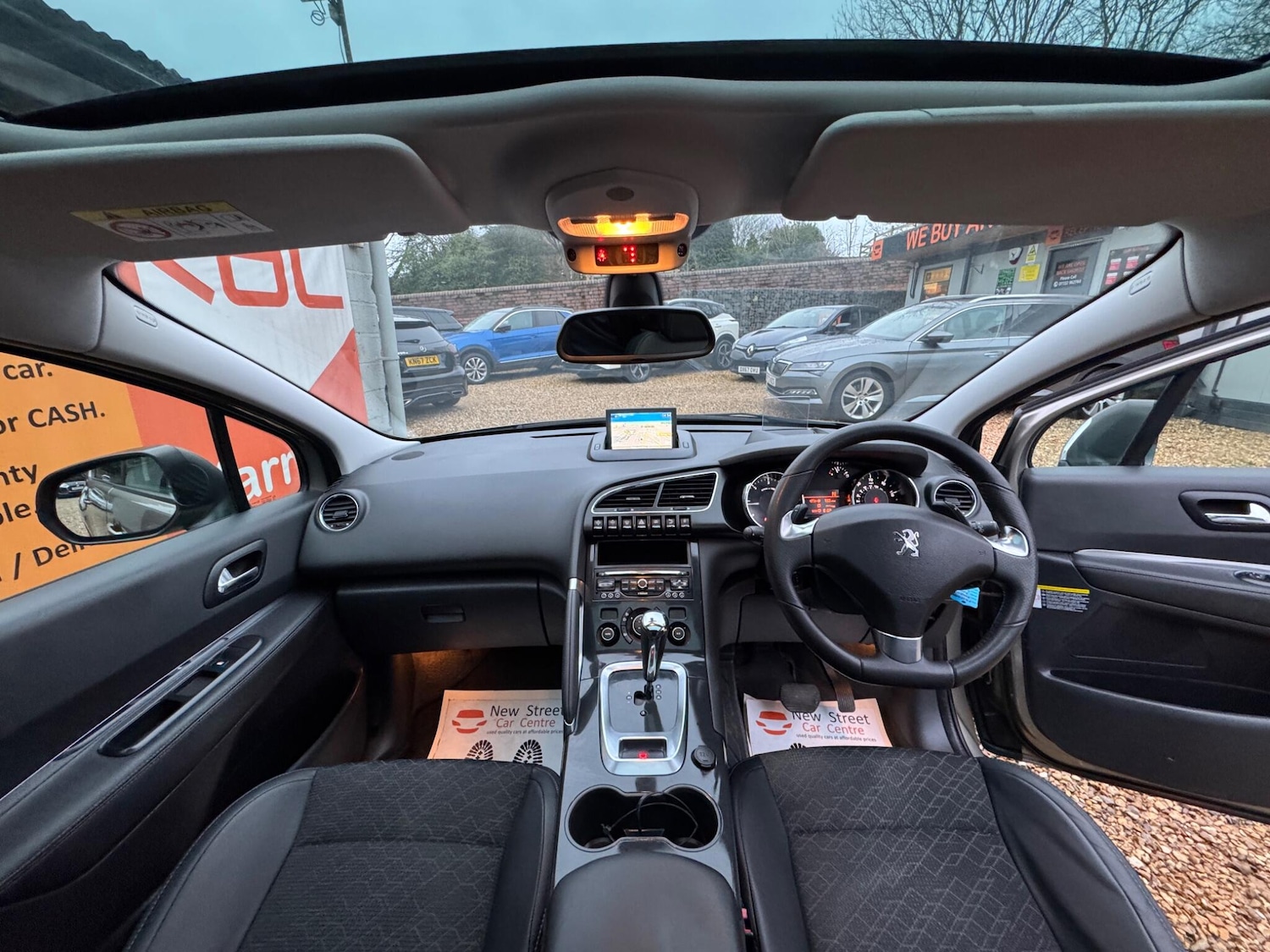 Used Peugeot 3008 2015 for sale - 77559523: Photo 2