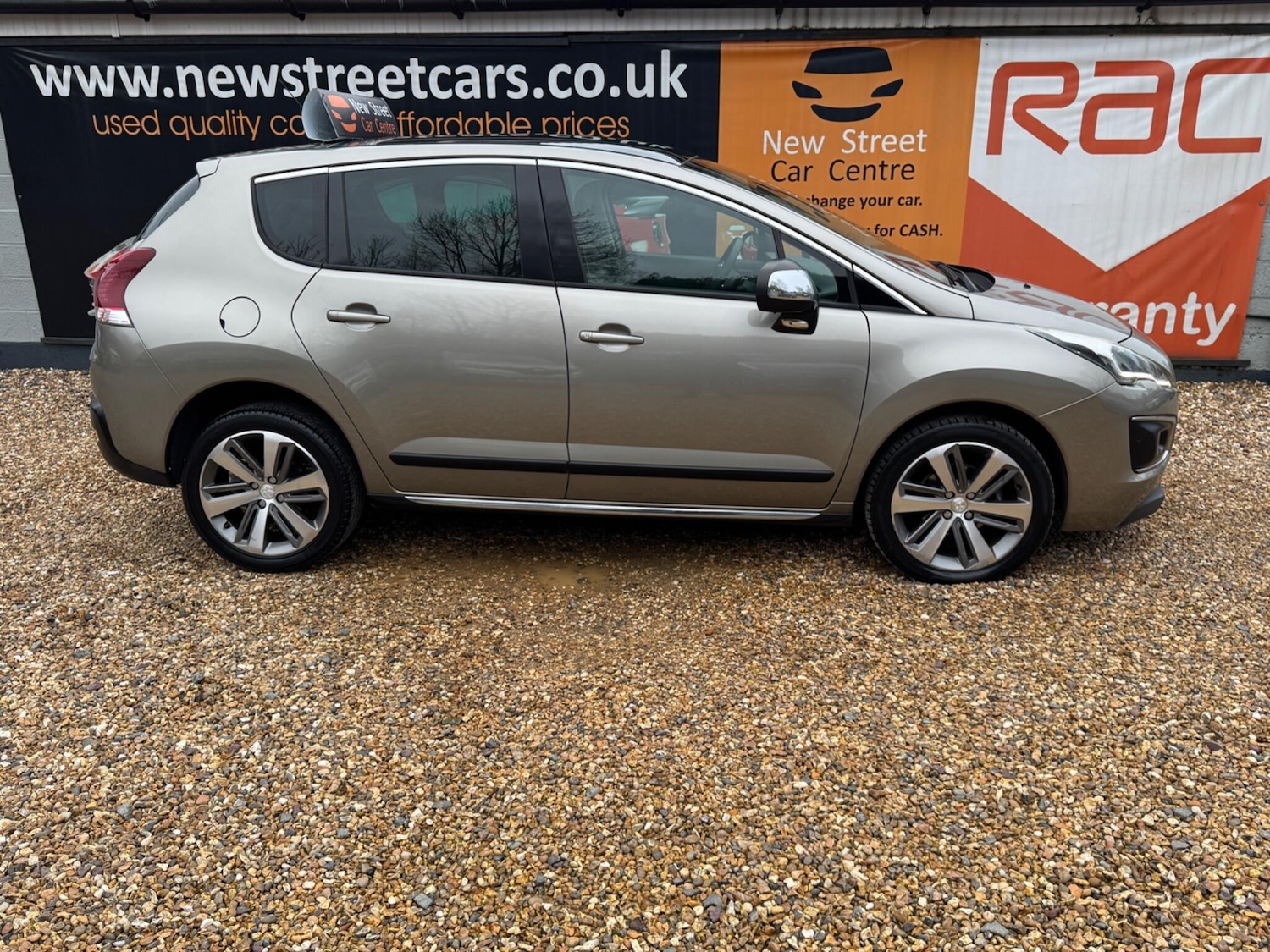 Used Peugeot 3008 2015 for sale - 77559523: Photo 22