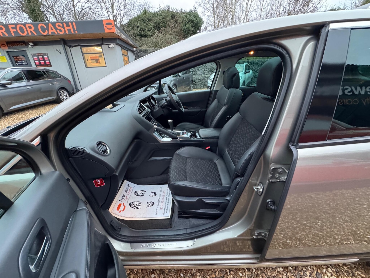 Used Peugeot 3008 2015 for sale - 77559523: Photo 47