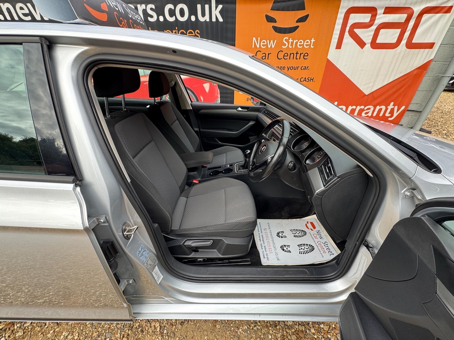 Used Volkswagen Passat 2015 for sale - 76043398: Photo 36