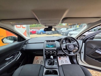 Used Jaguar E-Pace 2019 for sale - 78100872: Photo