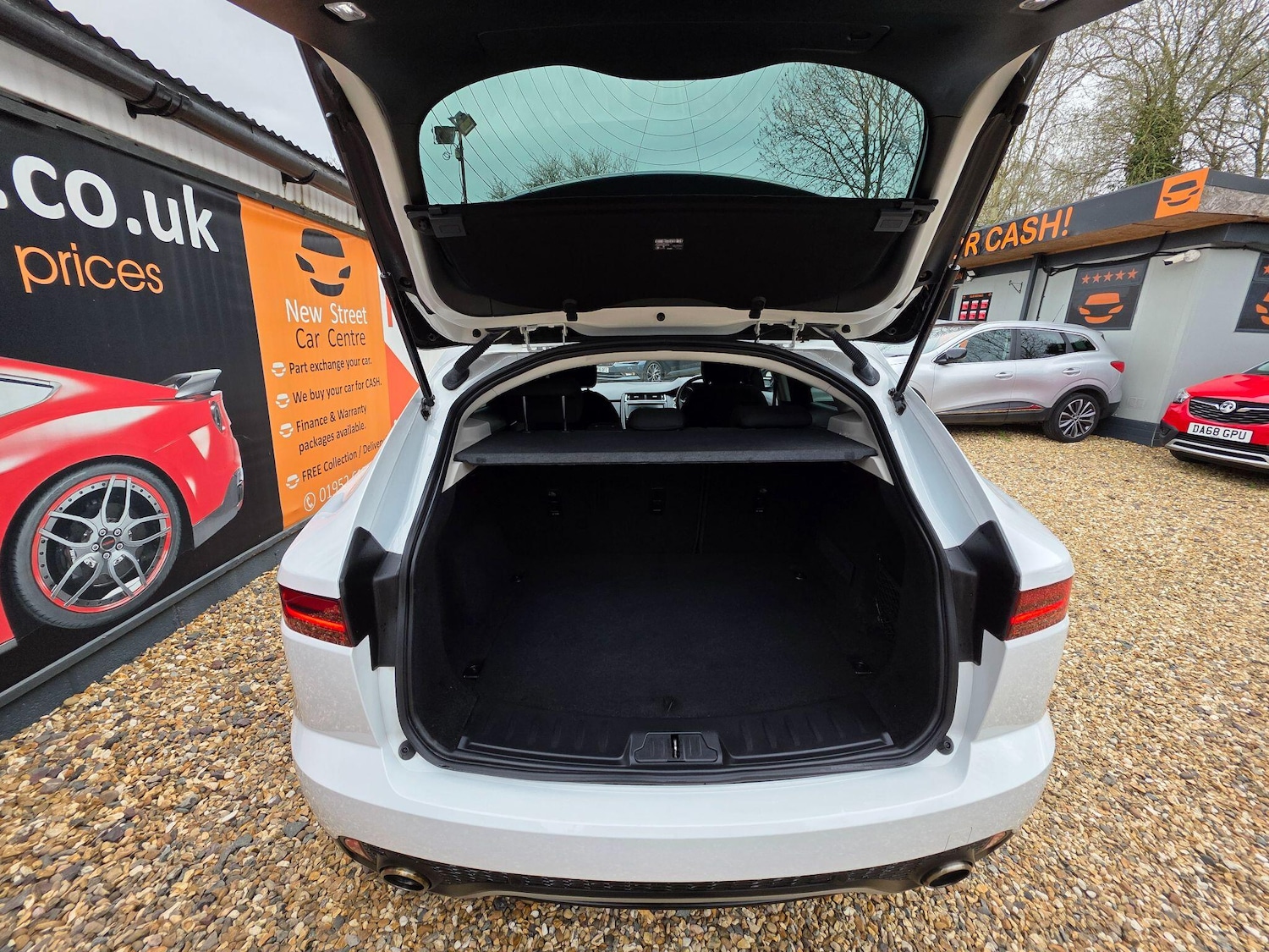 Used Jaguar E-Pace 2019 for sale - 78100872: Photo 32