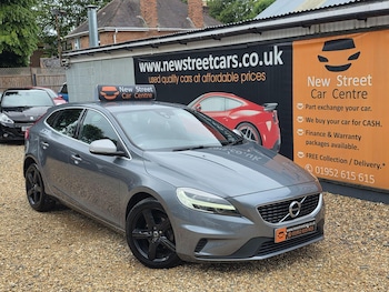 Used Volvo V40 2016 for sale - 78934132: Photo