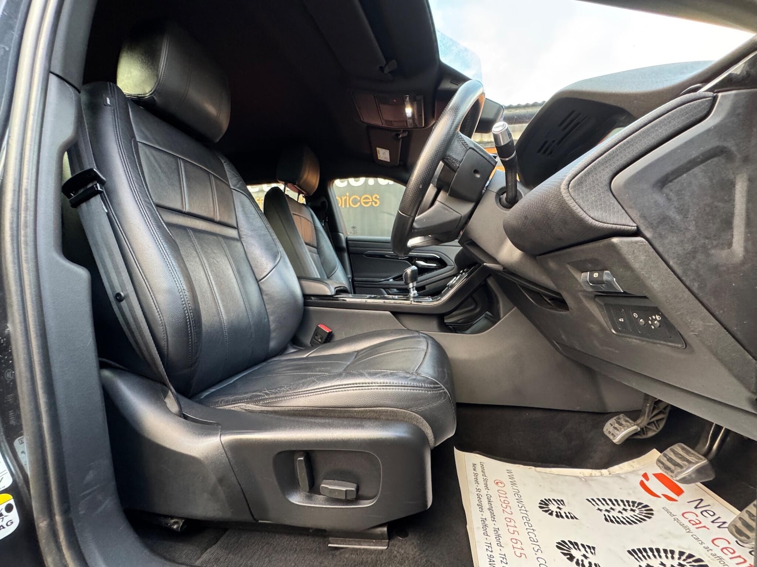 Used Land Rover Range Rover Evoque 2019 for sale - 76964910: Photo 38