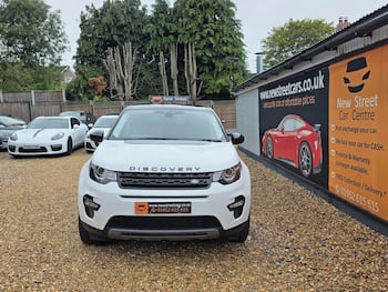 Used Land Rover Discovery Sport 2017 for sale - 79712601: Photo