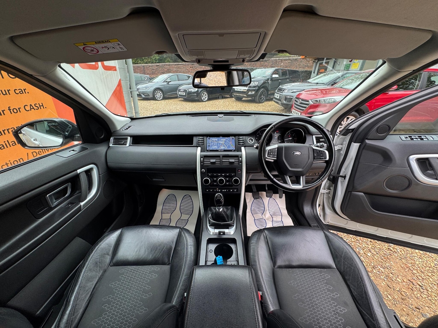 Used Land Rover Discovery Sport 2017 for sale - 76294606: Photo 2