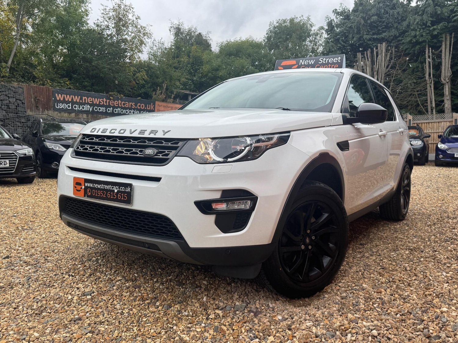 Used Land Rover Discovery Sport 2017 for sale - 76294606: Photo 29