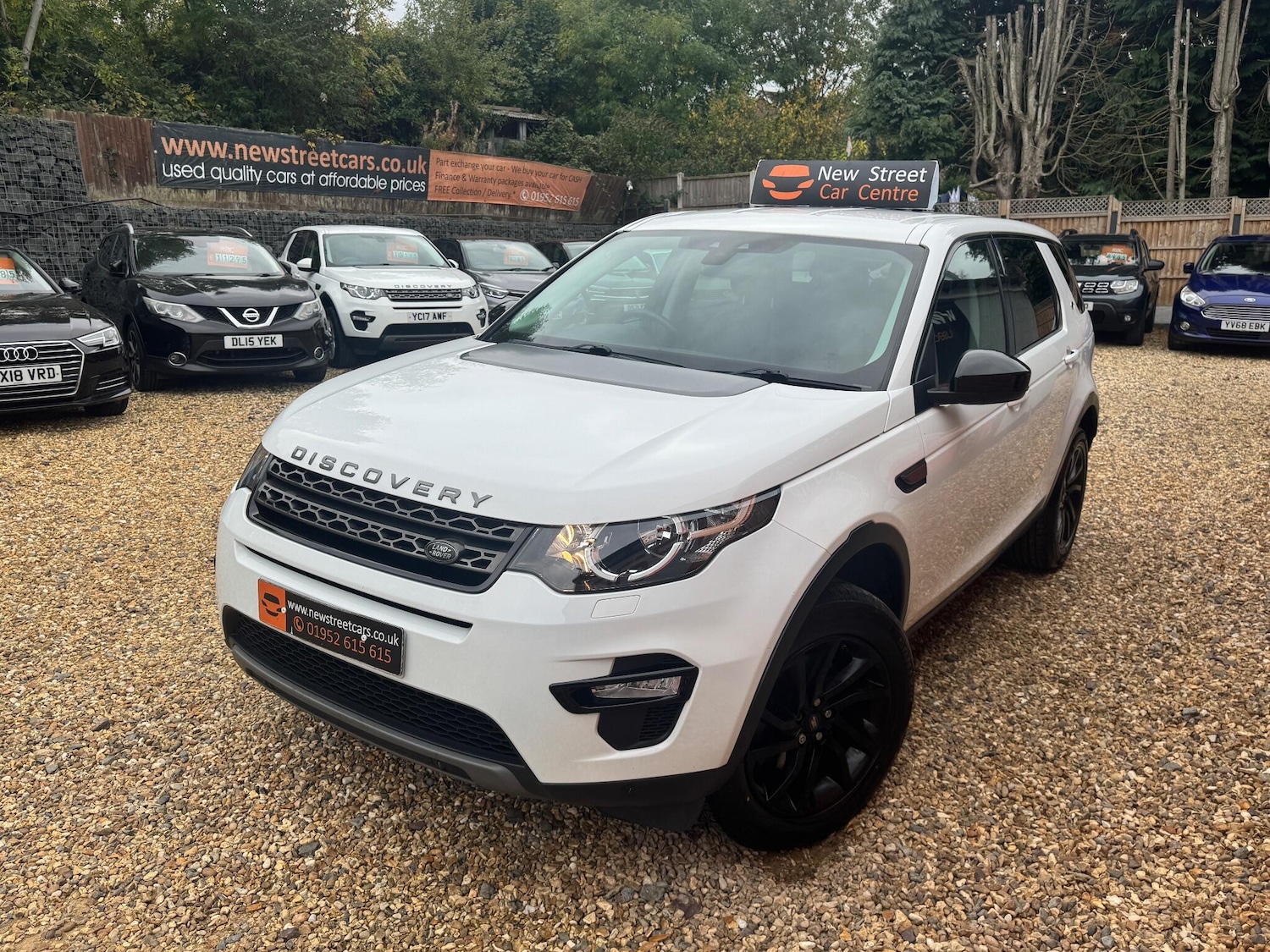 Used Land Rover Discovery Sport 2017 for sale - 76294606: Photo 31
