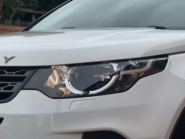 Used Land Rover Discovery Sport 2017 for sale - 76294606: Photo 32