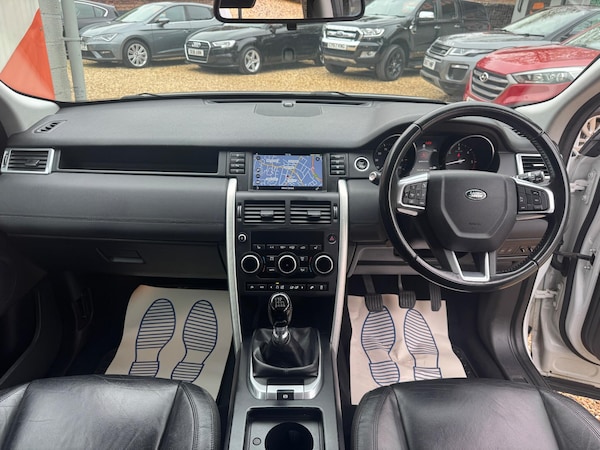Used Land Rover Discovery Sport 2017 for sale - 76294606: Photo 51