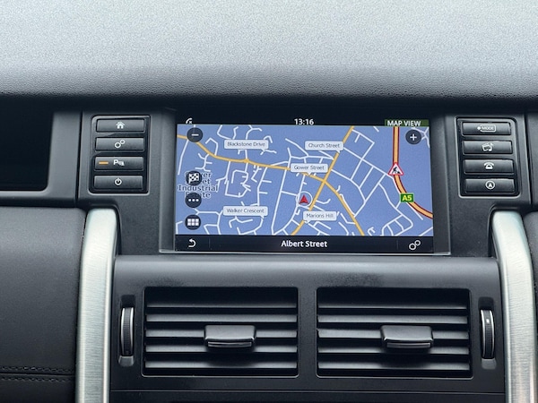 Used Land Rover Discovery Sport 2017 for sale - 76294606: Photo 52