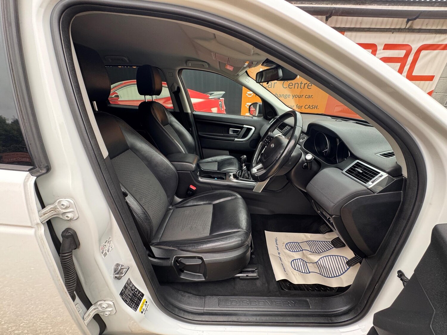 Used Land Rover Discovery Sport 2017 for sale - 76294606: Photo 64