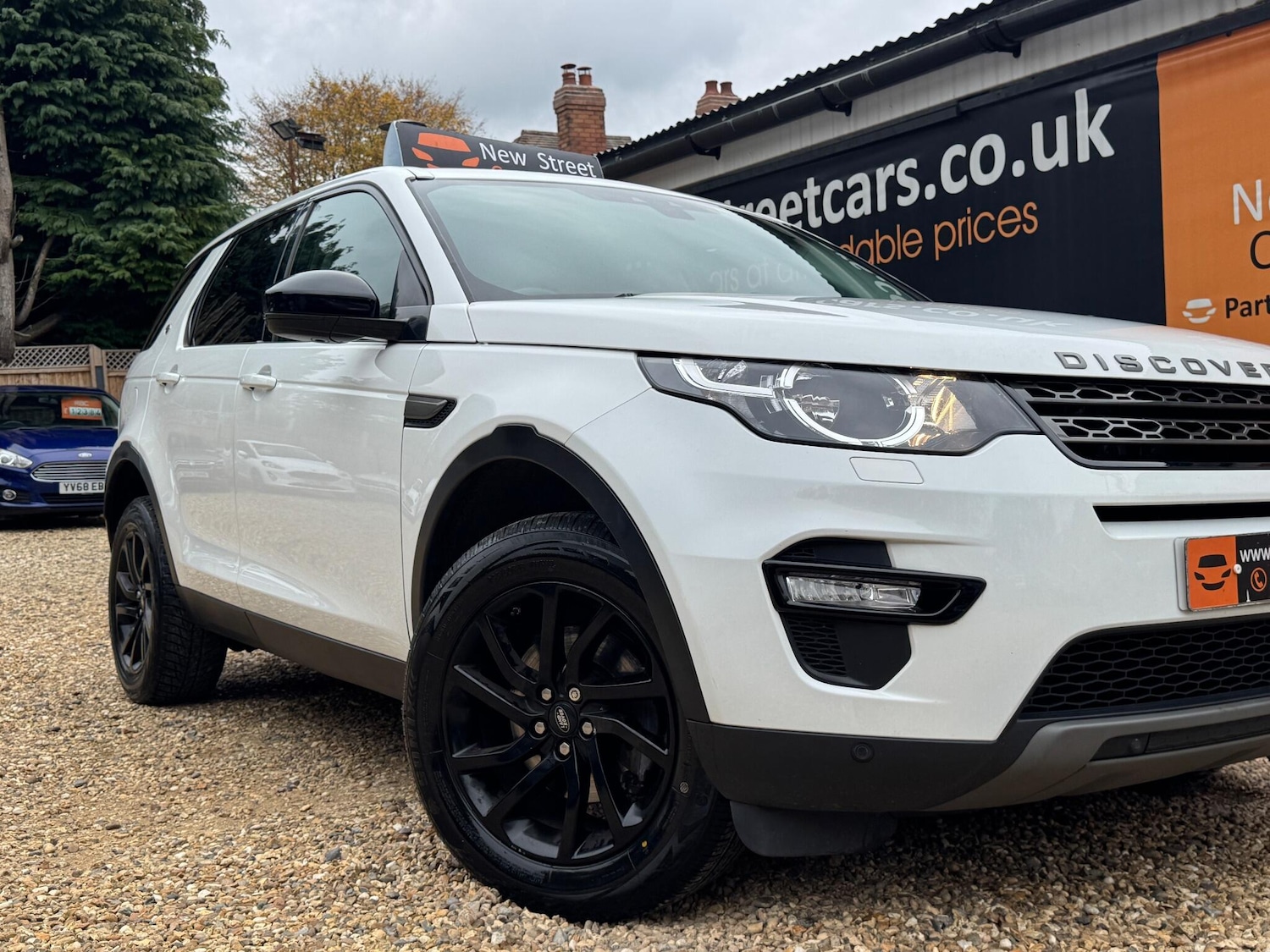 Used Land Rover Discovery Sport 2017 for sale - 76294606: Photo 80