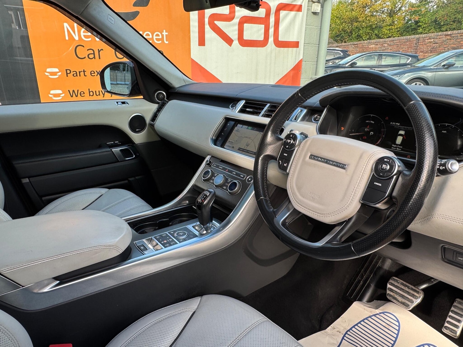 Used Land Rover Range Rover Sport 2016 for sale - 76348949: Photo 59
