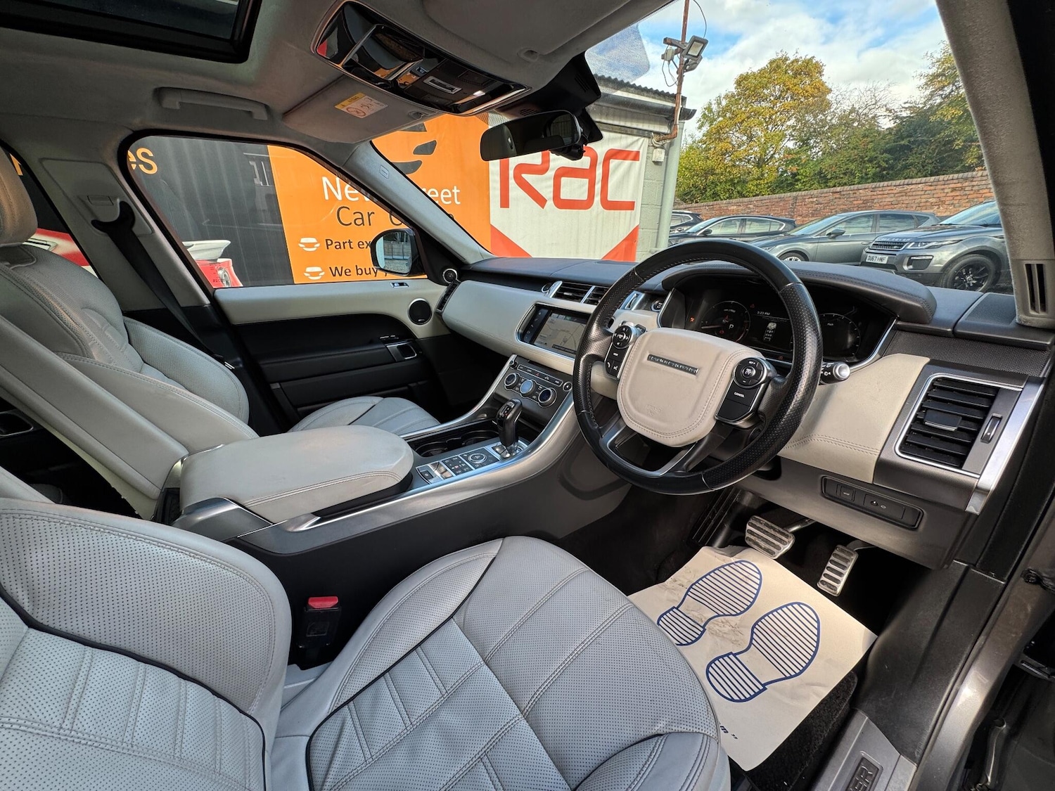 Used Land Rover Range Rover Sport 2016 for sale - 76348949: Photo 60