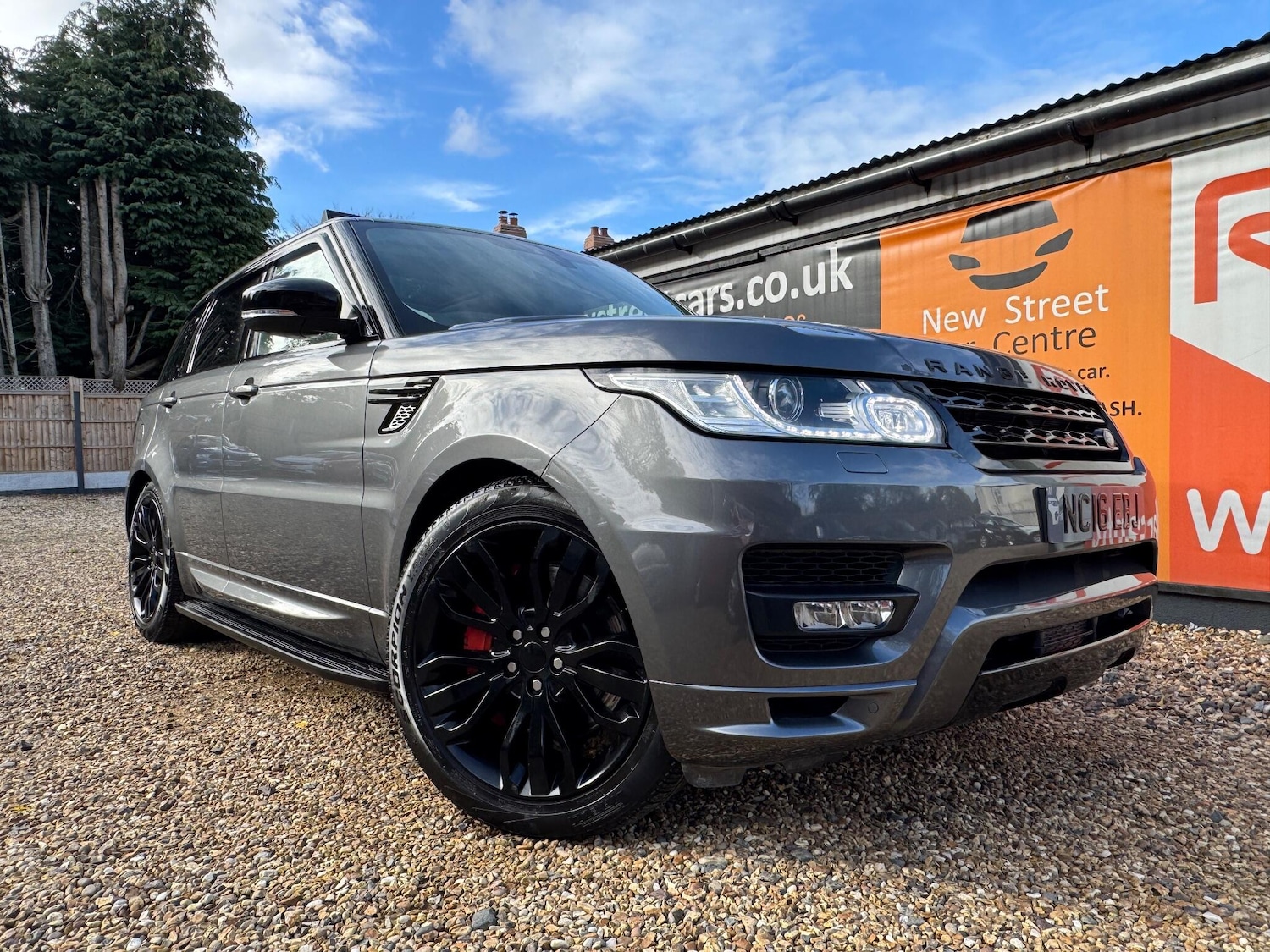 Used Land Rover Range Rover Sport 2016 for sale - 76348949: Photo 64