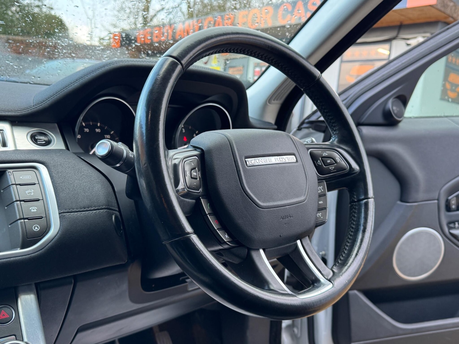 Used Land Rover Range Rover Evoque 2017 for sale - 77174467: Photo 5