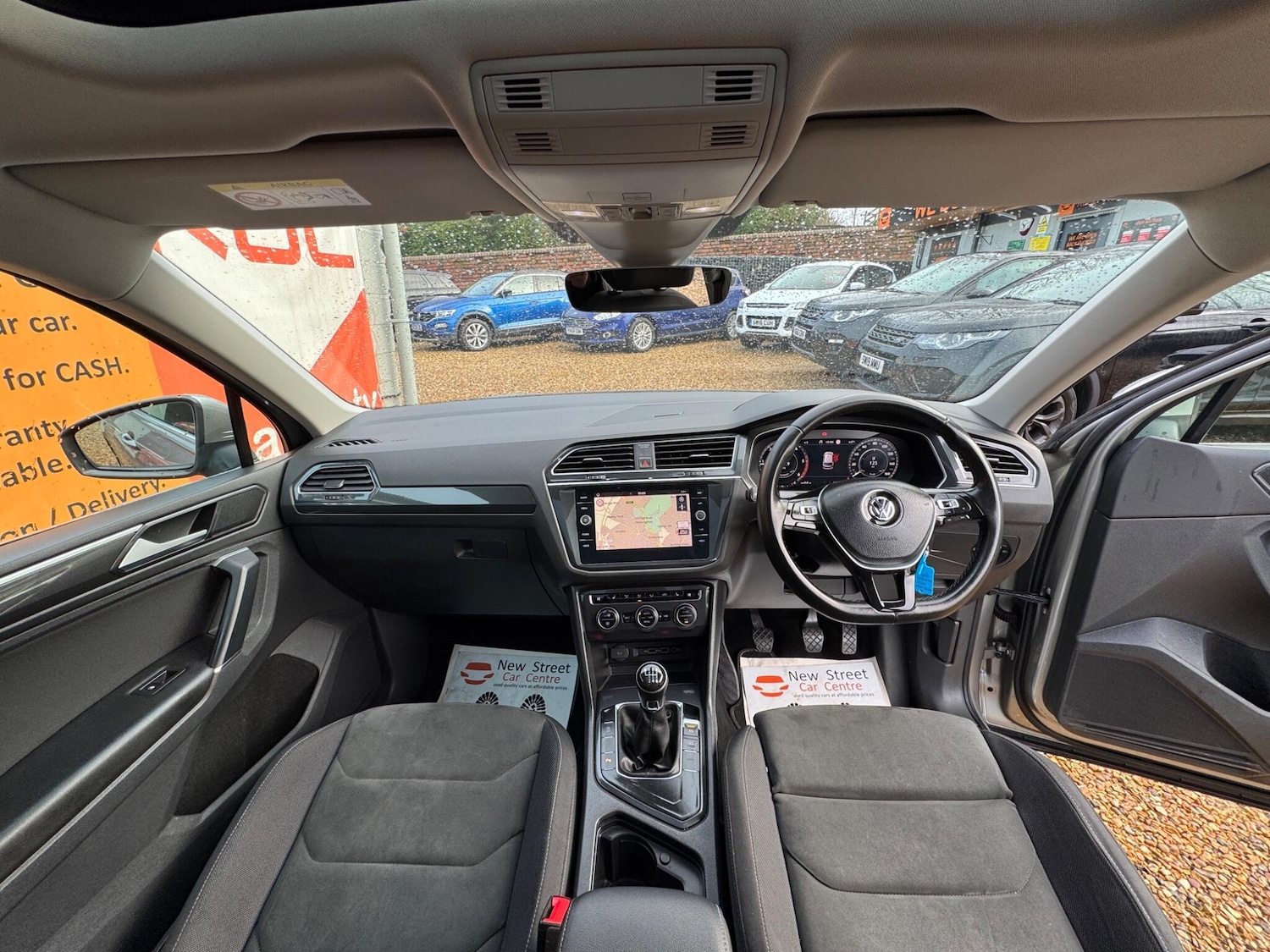 Used Volkswagen Tiguan 2018 for sale - 78019736: Photo 2