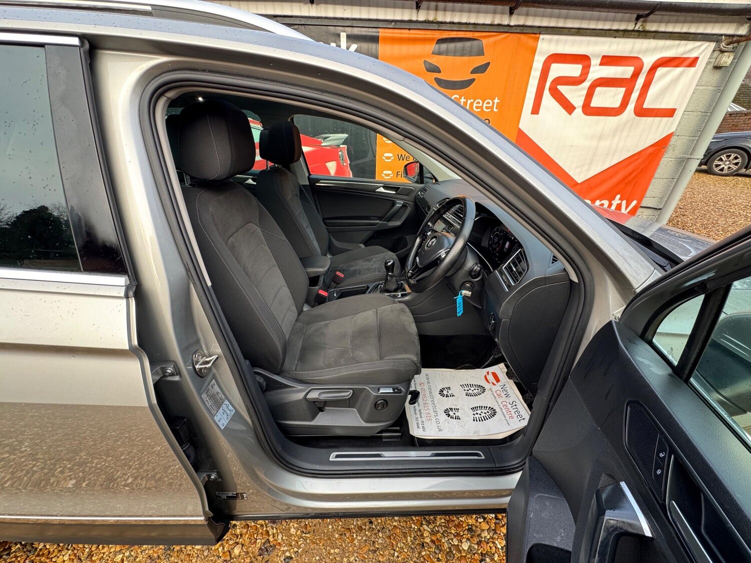 Used Volkswagen Tiguan 2018 for sale - 78019736: Photo 23