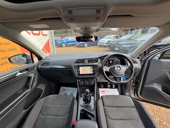 Used Volkswagen Tiguan 2018 for sale - 78019736: Photo