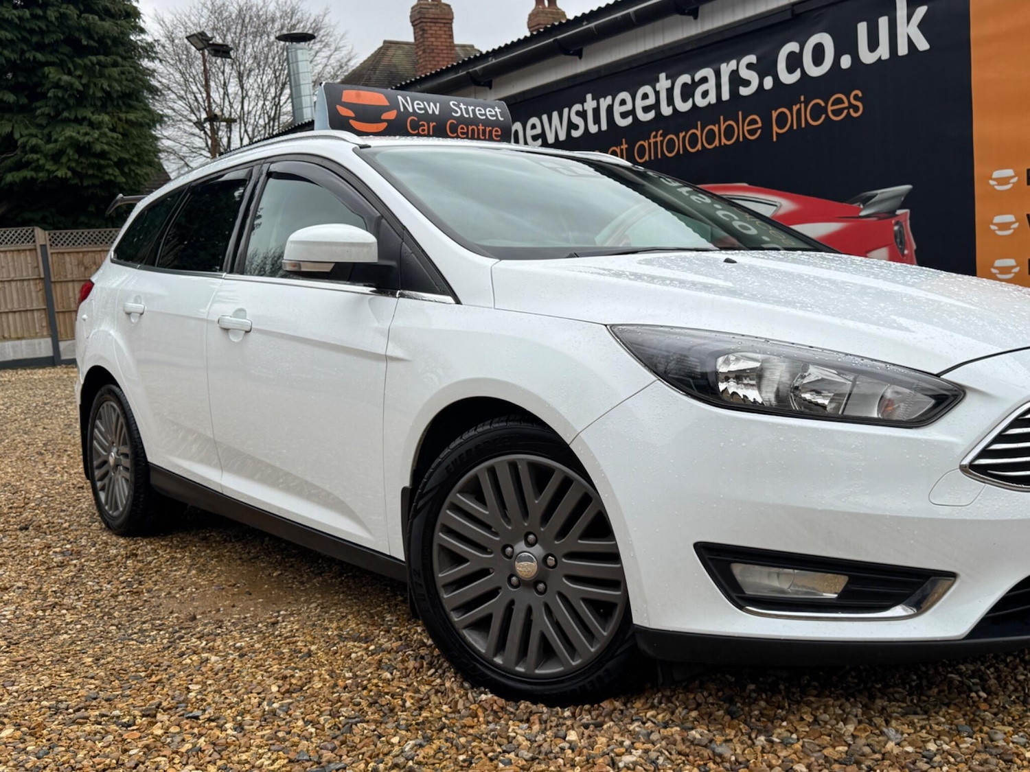 Used Ford Focus 2015 for sale - 77412371: Photo 13