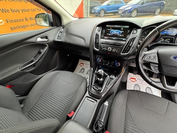 Used Ford Focus 2015 for sale - 77412371: Photo