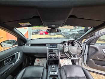Used Land Rover Discovery Sport 2018 for sale - 79873968: Photo