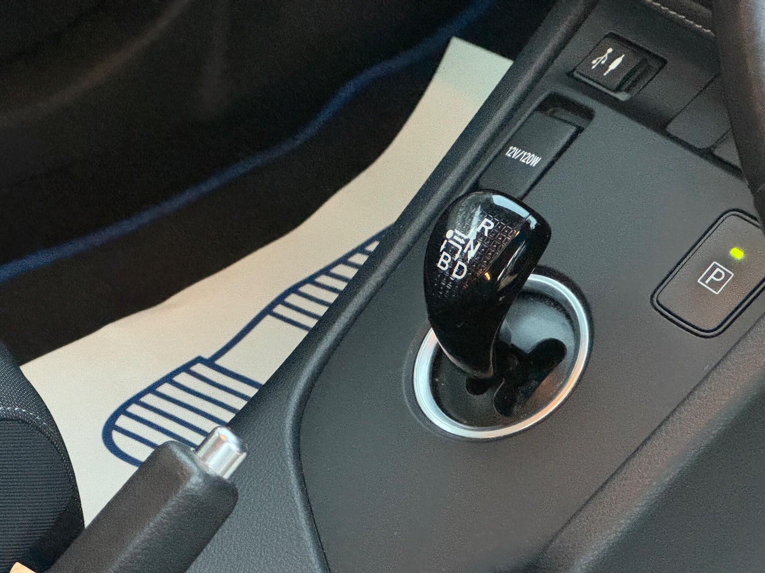 Used Toyota Auris 2015 for sale - 76398107: Photo 60